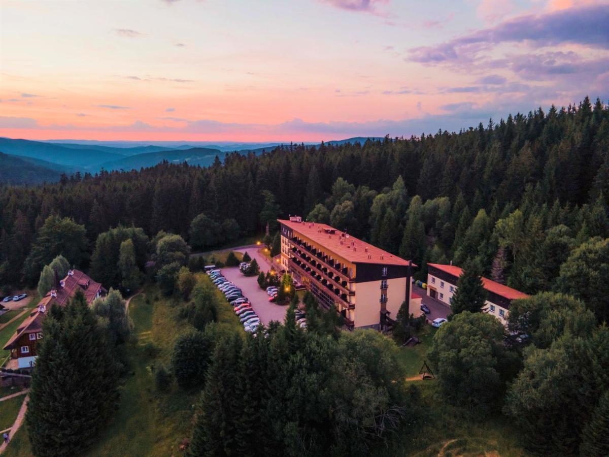 Orea Hotel Spicak Sumava Zelezna Ruda Exterior photo